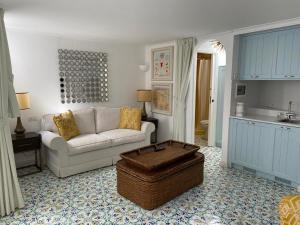 Kuchyň nebo kuchyňský kout v ubytování Villa Sain Charming Suite