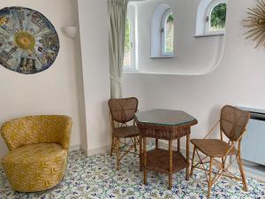 Posezení v ubytování Villa Sain Charming Suite