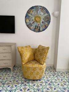 TV a/nebo společenská místnost v ubytování Villa Sain Charming Suite