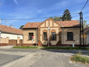 Budova, v ktorej sa apartmán nachádza