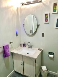 A bathroom at Trestle Creek Farm- farmhouse suite