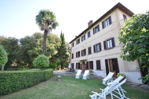 Vonkajšia záhrada v ubytovaní Wonderful villa in Montepulciano