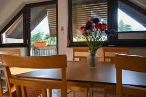 Restaurace v ubytování Apartment Maca Bled