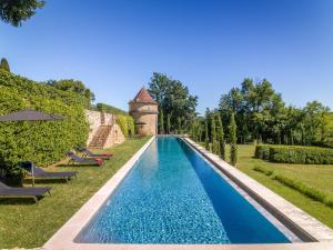 صورة لـ CHATEAU DE LASCOUPS في Saint-Martin-des-Combes