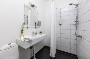 Koupelna v ubytování Stora Hotellet Markaryd + 20 fotografií