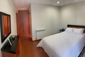 Gallery image of Casa das Estrelas in Braga +27 photos