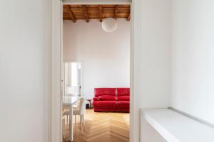 A seating area at Fifty Eight Suite Milan Santo Stefano