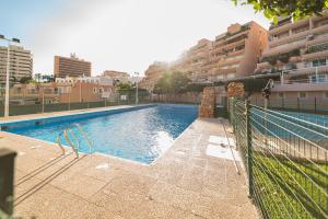 Bazén v ubytovaní Expoholidays- Primera línea con parking incluido alebo v jeho blízkosti