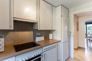 Kuchyňa alebo kuchynka v ubytovaní Duplex apartment Estepona