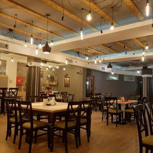 Εστιατόριο ή άλλο μέρος για φαγητό στο Mountain angel