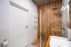 Kúpeľňa v ubytovaní Ingenious Wilanów Oasis Apartment + 19 fotografií