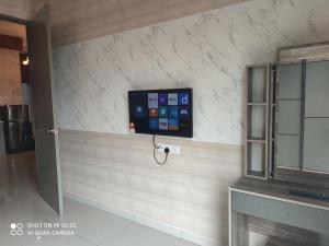 Et tv og/eller underholdning på Bangi Gateway Service Apartment + 4 billeder