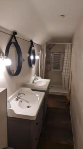 Koupelna v ubytování Villa ManJana am Wurmberg + 10 fotografií
