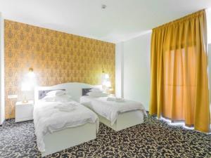 Fotografie z fotogalerie ubytování Hotel Complex Havana v destinaci Târgu Ocna