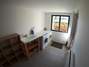 Kuchyň nebo kuchyňský kout v ubytování Maison neuve proche de Barcelonnette
