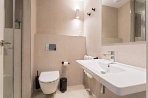 Łazienka w obiekcie Uma Suites O'Donnell