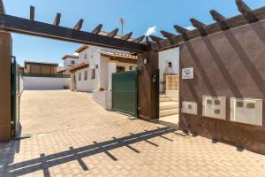Kép Villa Jardin Canario by Villa Plus szállásáról Corralejóban a galériában