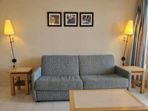 Posedenie v ubytovaní CAP HERMES Vue PORT T2 40m2 climatise 4 personnes