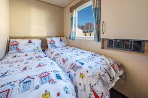 Galeriebild der Unterkunft Waterside, Thorpe Park Cleethorpes Static Caravan in Cleethorpes + 2 Fotos