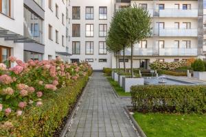 Fotografia z galérie ubytovania Warsaw Metro Kondratowicza Apartment with Parking by Renters vo Varšave