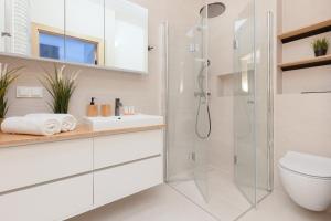 Fotografia z galérie ubytovania Warsaw Metro Kondratowicza Apartment with Parking by Renters vo Varšave + 10 fotografií