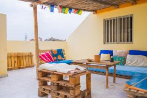 A seating area at Simabo's Backpackers' Hostel