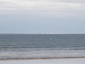 - Vistas al océano desde la playa en Studio alcôve, vue mer, 4 personnes, Saint Jean de Monts, en Saint-Jean-de-Monts