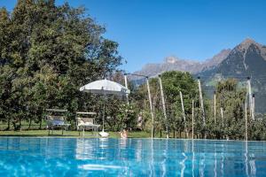 A piscina localizada em Plunerhof ou nos arredores