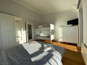 Kuchyň nebo kuchyňský kout v ubytování Apartmán HYGGE Bratrouchov
