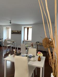 Restavracija oz. druge možnosti za prehrano v nastanitvi Il Caravaggio Guest House