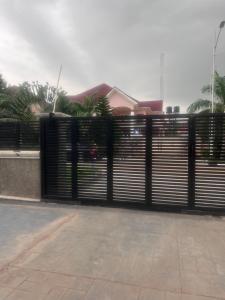 Galería fotográfica de Exquisite 2 bedroom apartment en Abuja