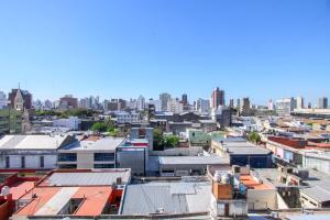 a view of a city skyline with buildings at EL ENCANTO DEL CENTRO CORAZÓN DE SANTA FE ARGENTINA in Santa Fe