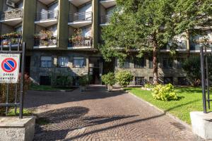 Budova, v ktorej sa apartmán nachádza