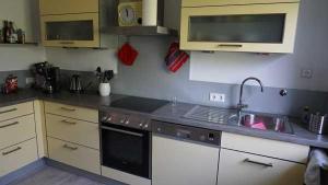 Køkken eller tekøkken på Ferienwohnung Cecilia