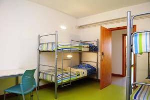 Postel nebo postele na pokoji v ubytování HI Castelo Branco - Pousada de Juventude