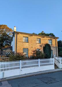 Το κτήριο όπου στεγάζεται  το bed & breakfast