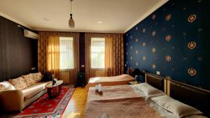 Posezení v ubytování HOTEL JULIA Akhaltsikhe + 37 fotografií