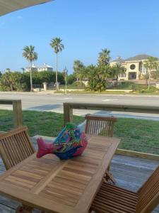 Fotografie z fotogalerie ubytování 5 bed 4 bath pool table fire pit walk to beach v destinaci Daytona Beach