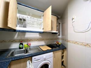 Kuchyňa alebo kuchynka v ubytovaní Apartamento Felipe Neri 10