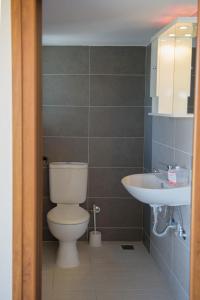 Koupelna v ubytování Villa Ilyos