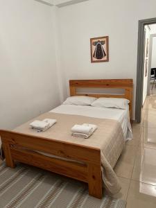Säng eller sängar i ett rum på ARTEMIS 1 Bdr Down Town Nicosia By Platform 357