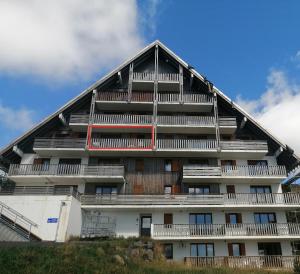 Budova, v ktorej sa apartmán nachádza