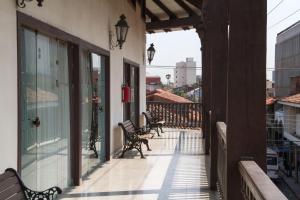 Balkón nebo terasa v ubytování Tradición