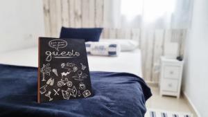 Posteľ alebo postele v izbe v ubytovaní Costa Brava-St Antoni de Calonge apartament per parelles i famílies petites