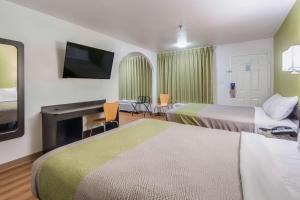 Postel nebo postele na pokoji v ubytování Motel 6-Abilene, TX