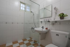 Koupelna v ubytování Star Shine B&B + 37 fotografií