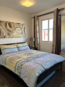 Giường trong phòng chung tại Homestay 10mins drive to Alona Beach , Panglao Island