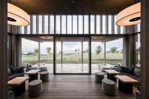 Гостиная зона в ADLER Spa Resort SICILIA