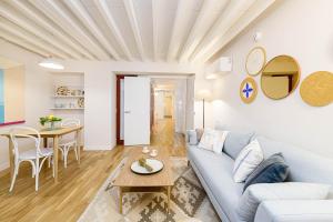 Posedenie v ubytovaní Mirador de San Juan Suites in Malaga by Solaga Holiday Homes