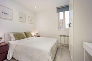Zdjęcie z galerii obiektu Encantador apartamento en Atocha w Madrycie